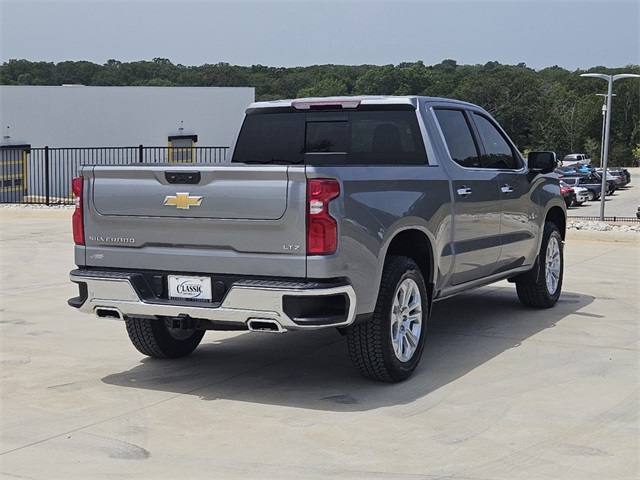 2024 Chevrolet Silverado 1500 LTZ 4