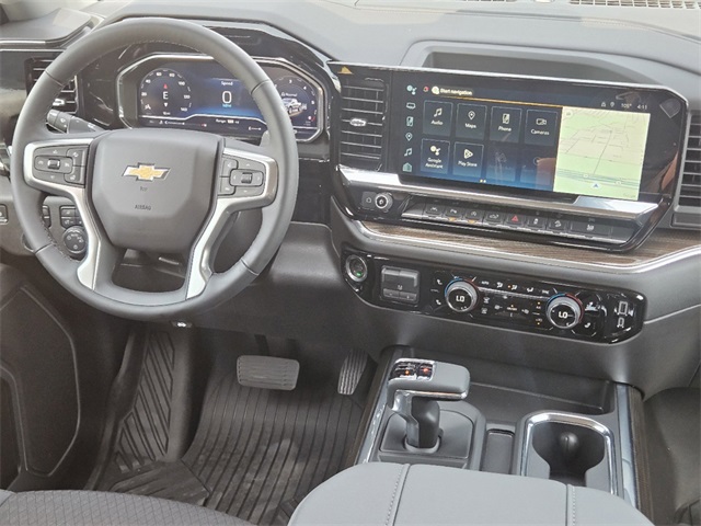 2024 Chevrolet Silverado 1500 LT 24