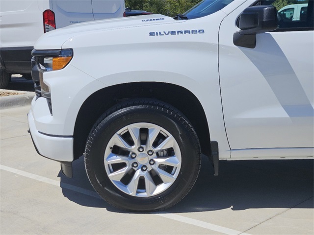 2024 Chevrolet Silverado 1500 Custom 8