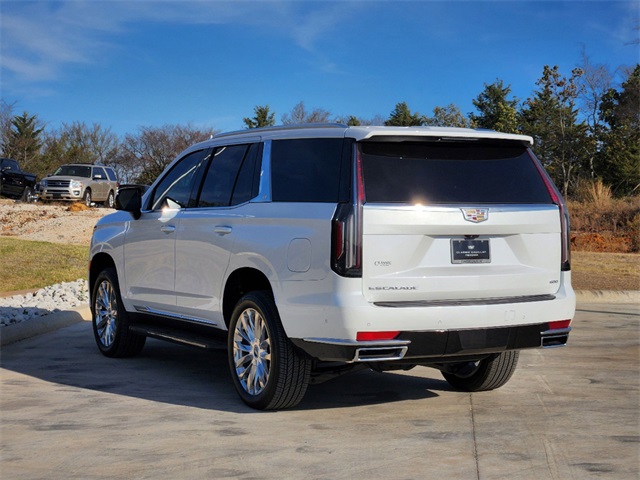 2024 Cadillac Escalade Premium Luxury 4