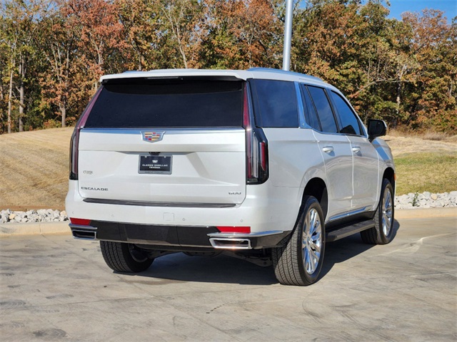 2024 Cadillac Escalade Premium Luxury 5