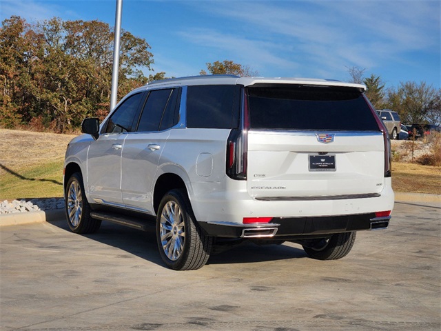 2024 Cadillac Escalade Premium Luxury 4