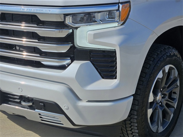 2024 Chevrolet Silverado 1500 High Country 7