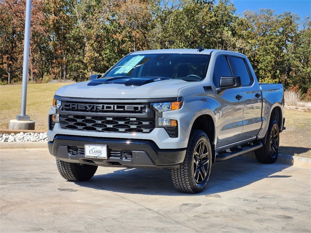 2024 Chevrolet Silverado 1500 Custom Trail Boss 3