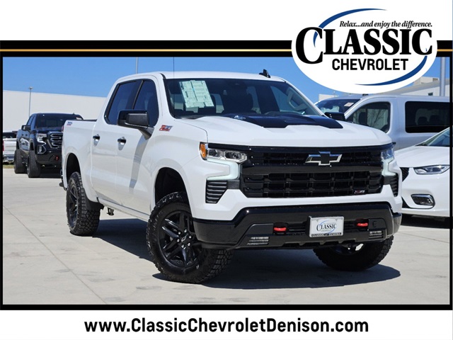 2024 Chevrolet Silverado 1500 LT Trail Boss 1