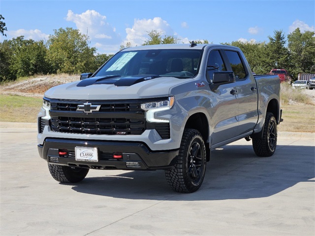 2024 Chevrolet Silverado 1500 LT Trail Boss 3