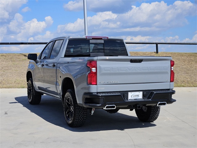 2024 Chevrolet Silverado 1500 LT Trail Boss 5