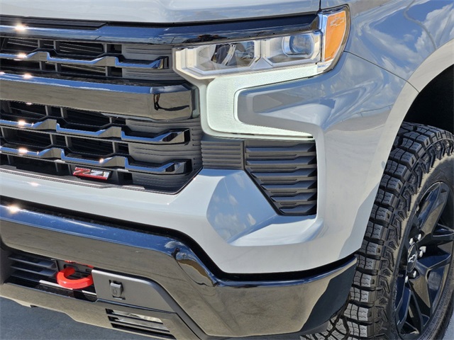 2024 Chevrolet Silverado 1500 LT Trail Boss 7