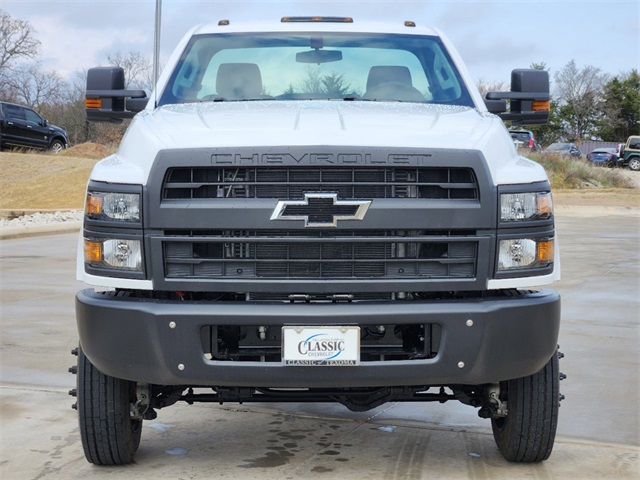 2024 Chevrolet Silverado 5500HD  3