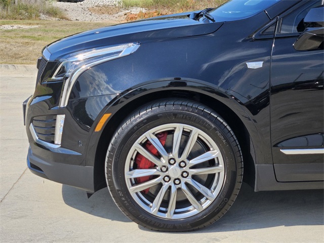 2024 Cadillac XT5 Sport 8