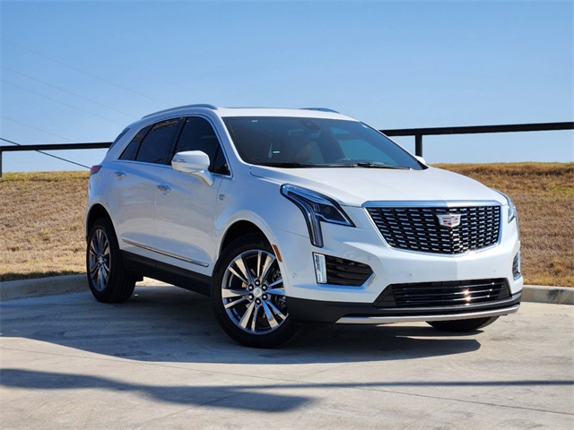 2024 Cadillac XT5 Premium Luxury 1