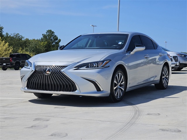 2021 Lexus ES 350 3