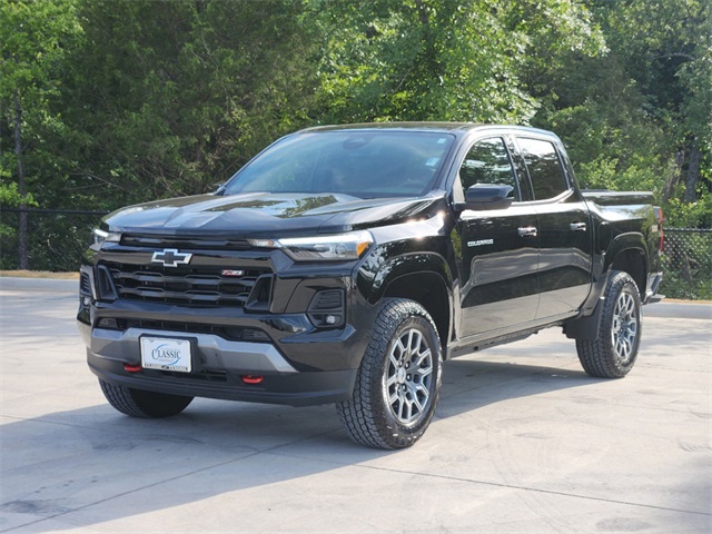 2023 Chevrolet Colorado Z71 3