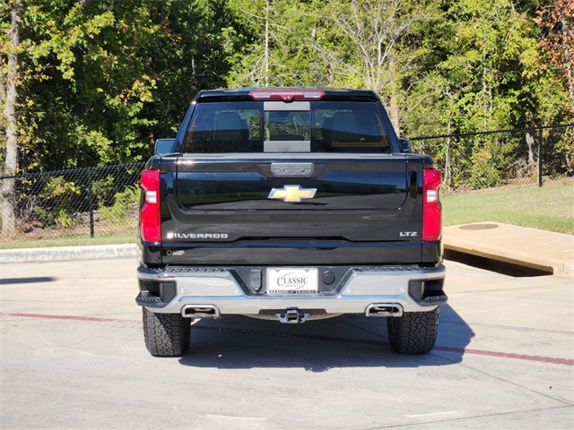 2022 Chevrolet Silverado 1500 LTD LTZ 7