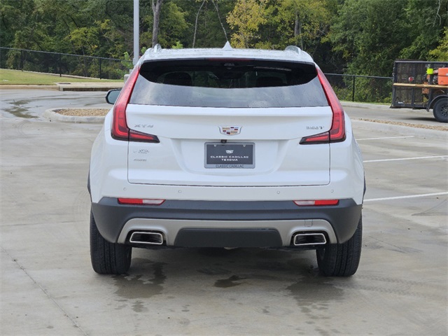 2022 Cadillac XT4 Premium Luxury 8