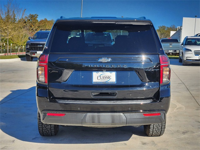 2023 Chevrolet Suburban Z71 6