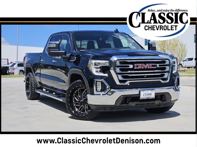 2021 GMC Sierra 1500 SLT 1