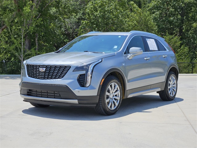 2023 Cadillac XT4 Premium Luxury 4