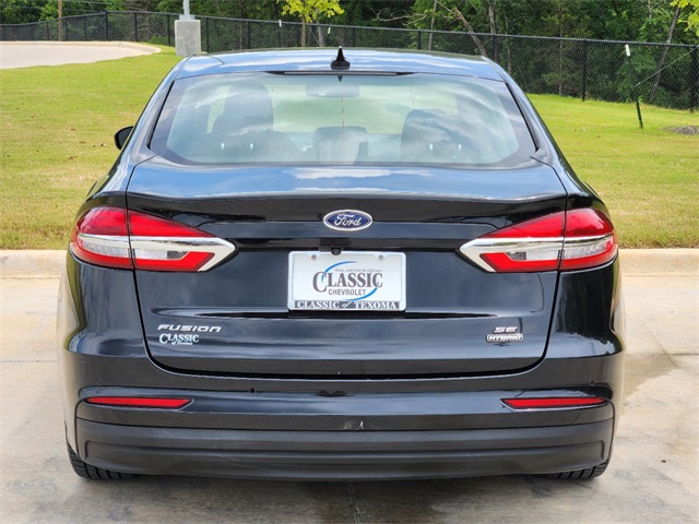 2020 Ford Fusion Hybrid SE 7