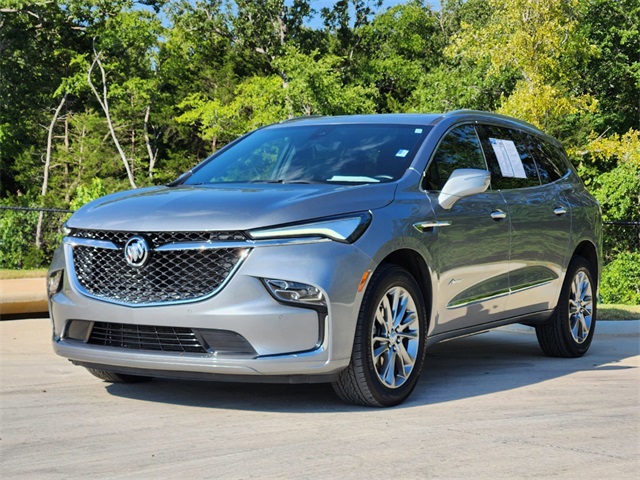 2023 Buick Enclave Avenir 4