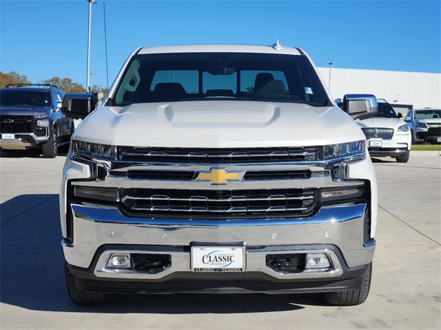 2019 Chevrolet Silverado 1500 LTZ 3