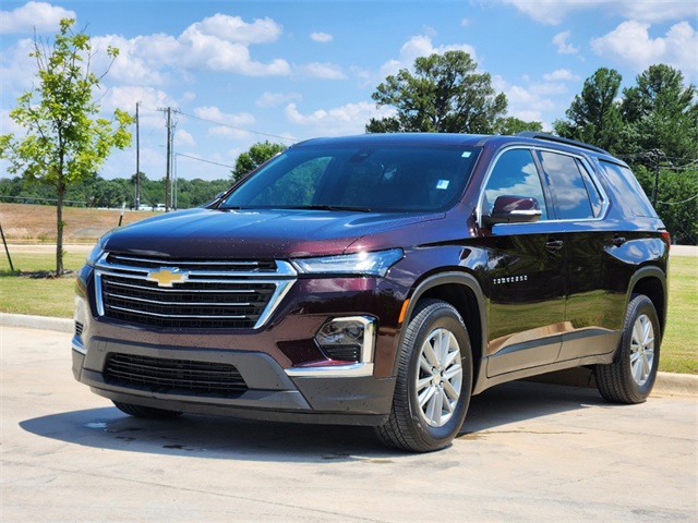 2023 Chevrolet Traverse LT Leather 4