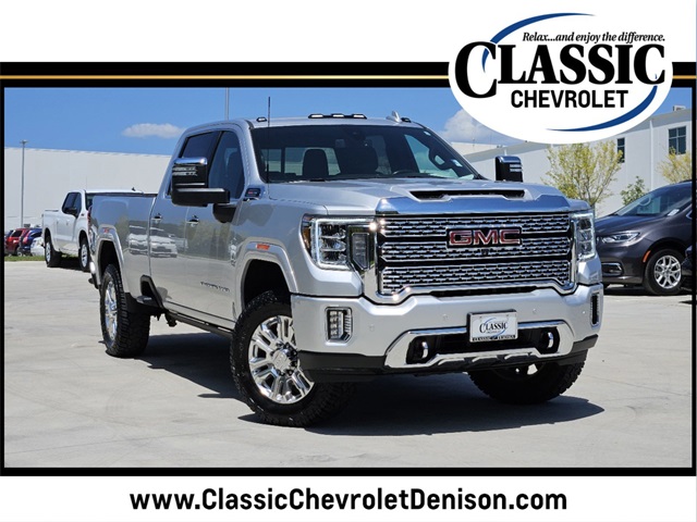 2022 GMC Sierra 3500HD Denali 1