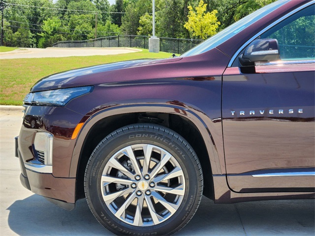 2023 Chevrolet Traverse Premier 9