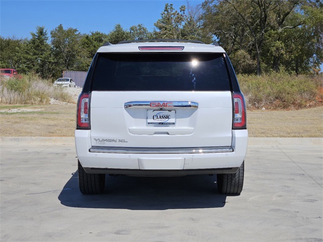 2019 GMC Yukon XL Denali 8