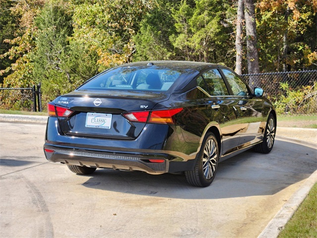 2023 Nissan Altima 2.5 SV 5