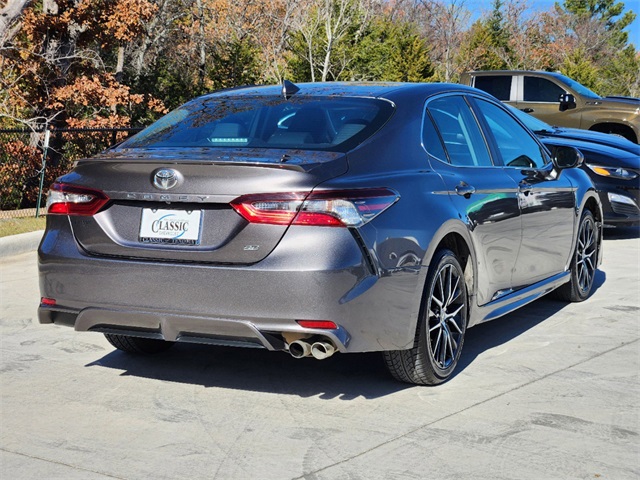 2021 Toyota Camry SE 5