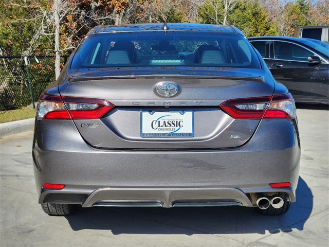 2021 Toyota Camry SE 6