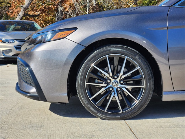 2021 Toyota Camry SE 10