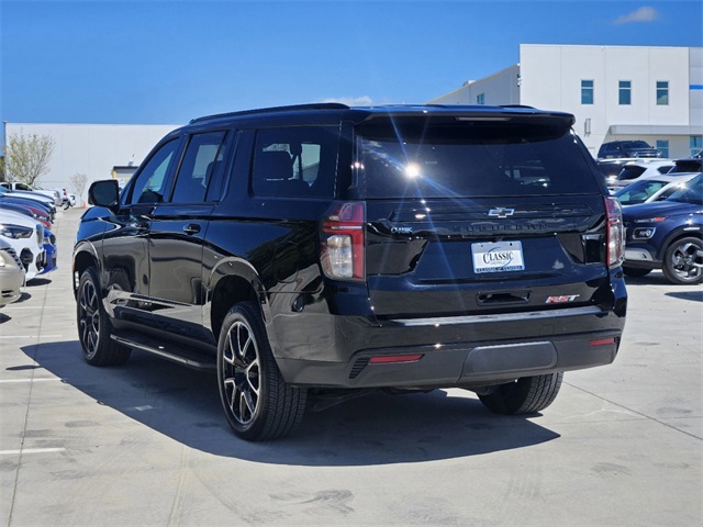 2023 Chevrolet Suburban RST 5