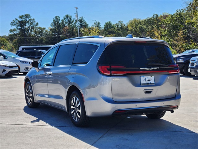 2021 Chrysler Pacifica Touring L 6