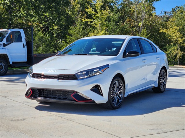 2023 Kia Forte GT-Line 4