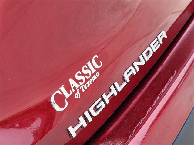2022 Toyota Highlander XLE 14