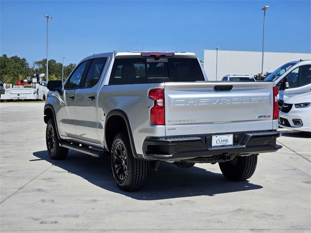 2022 Chevrolet Silverado 1500 ZR2 5