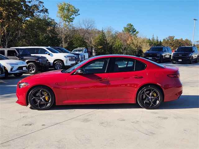 2021 Alfa Romeo Giulia Ti 8