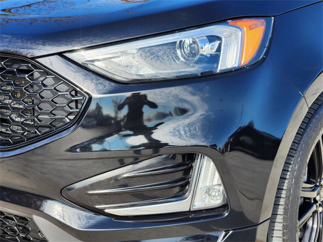 2021 Ford Edge  9