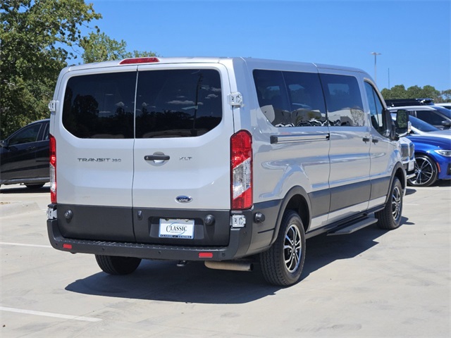 2022 Ford Transit-350 XLT 4