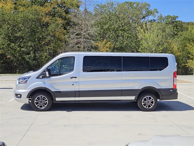 2022 Ford Transit-350 XLT 6