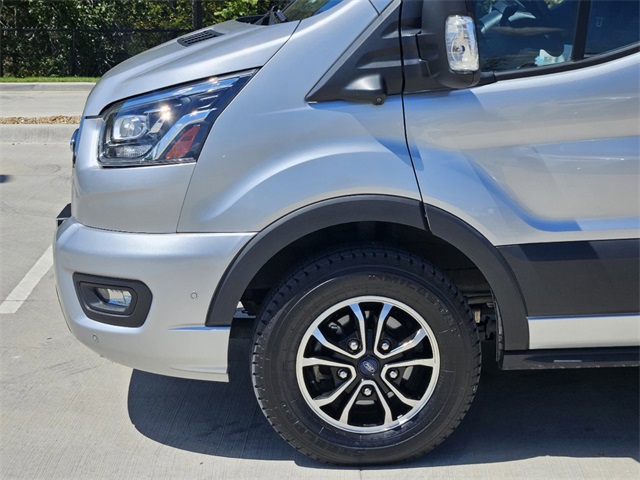 2022 Ford Transit-350 XLT 10