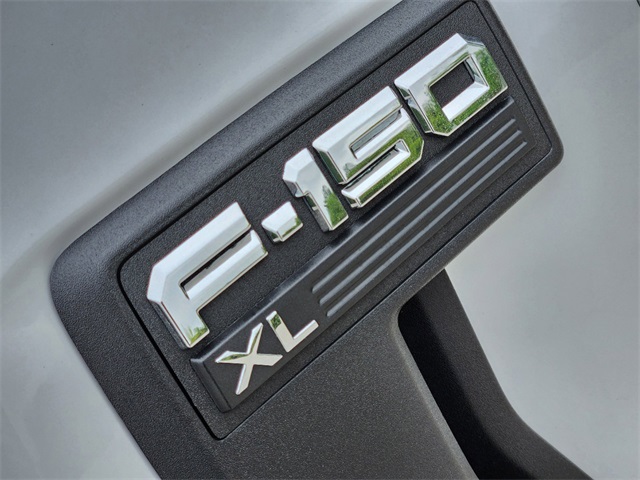 2022 Ford F-150 XL 13