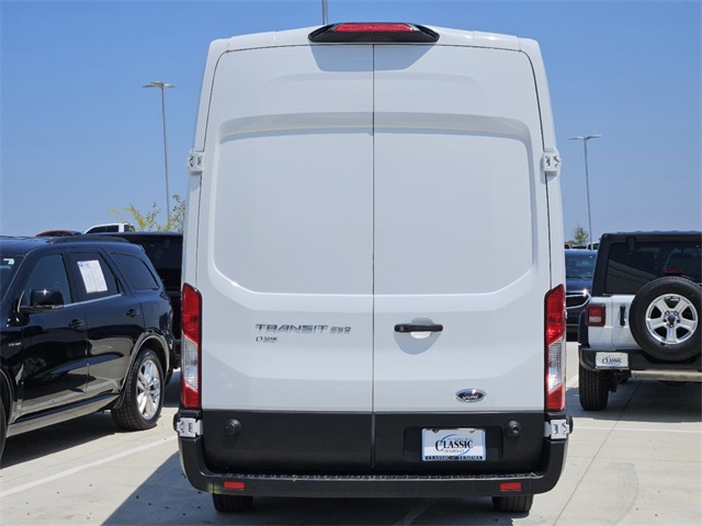 2019 Ford Transit-250 Base 8