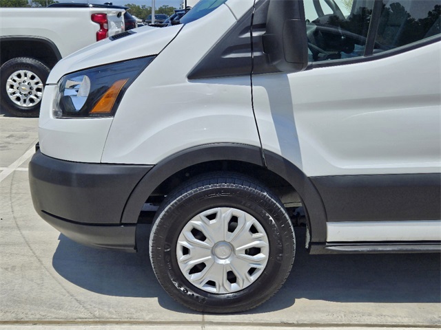 2019 Ford Transit-250 Base 10