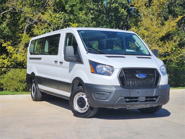 2023 Ford Transit-350  1