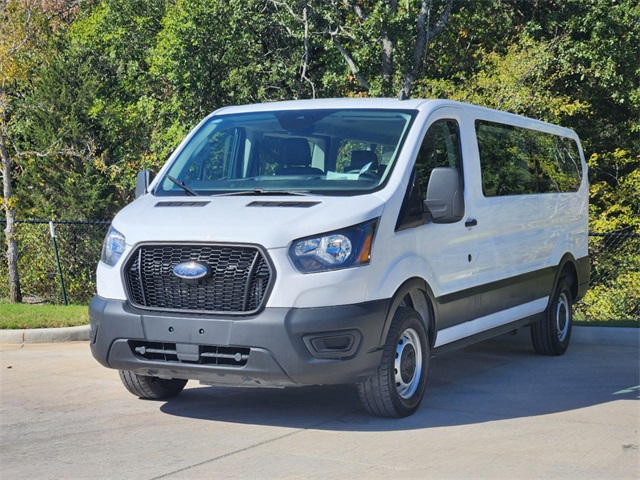 2023 Ford Transit-350  4