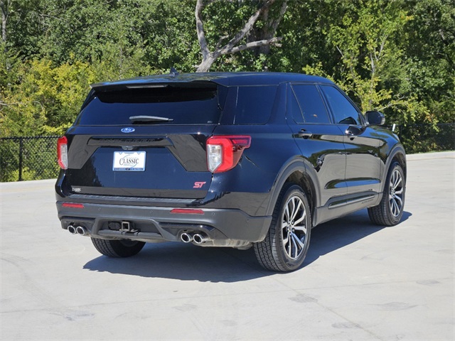 2021 Ford Explorer ST 4