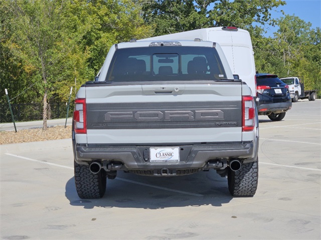 2023 Ford F-150 Raptor 8